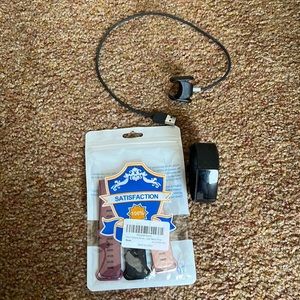 Fitbit Charge 4 w/ replacement bands